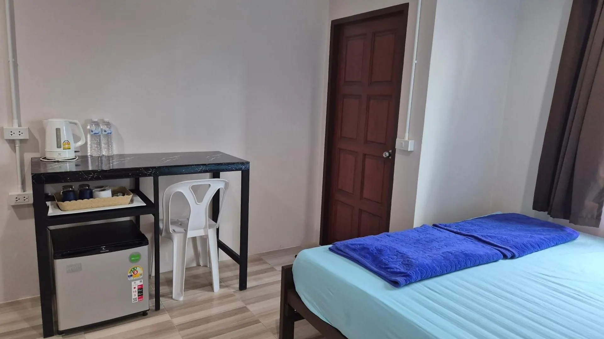 Sairee Center Guest House Ko Tao