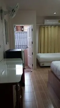 Sairee Center Guest House Ko Tao Hostel