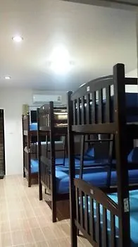 Sairee Center Guest House Ko Tao Hostel