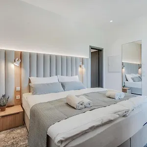  Aparthotel Bright: Aicherpark Duitsland