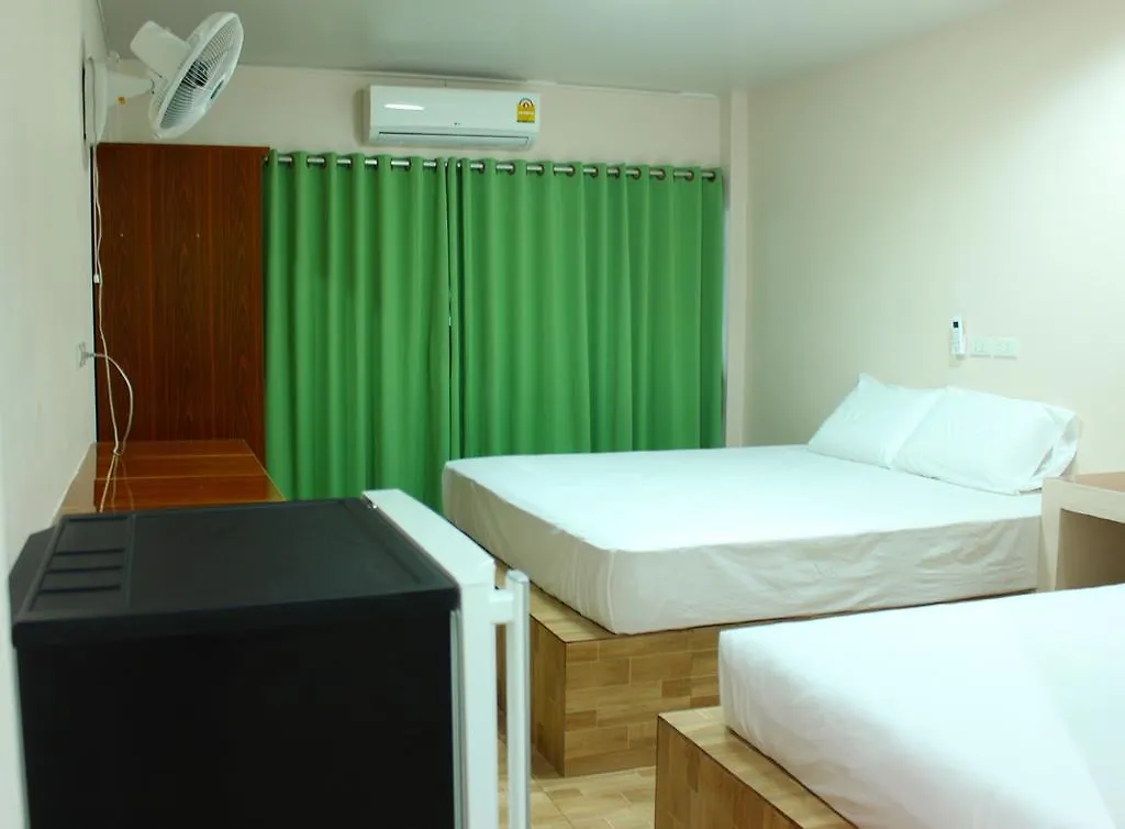 Sairee Center Guest House Ko Tao Hostal