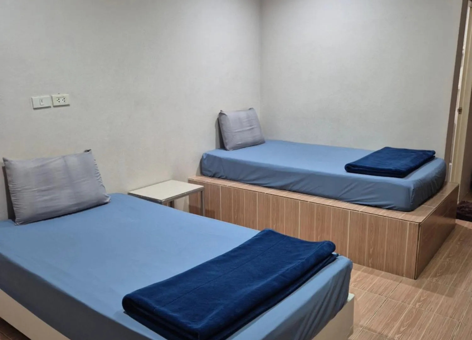 Sairee Center Guest House Ko Tao Hostel